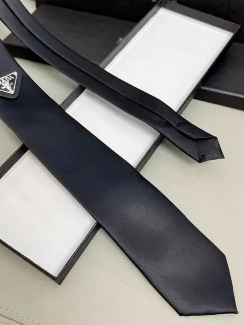 ✨ Prada Black Triangle Logo Silk Neck Tie